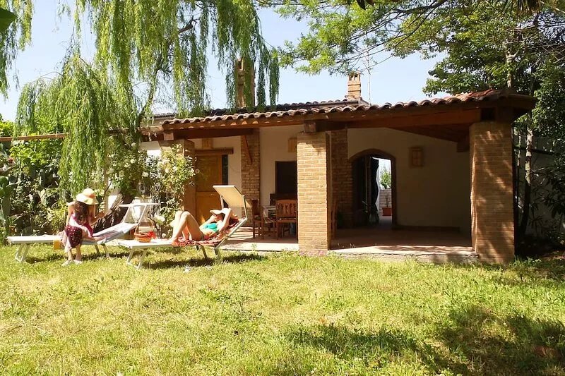 Campomarino (CB) Villa immersed in the green Molise countryside 6 km from the