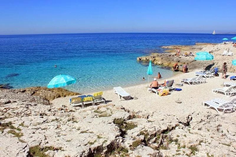 Two bedroom apartment with terrace Mali Lošinj, Lošinj (A-14844-b)