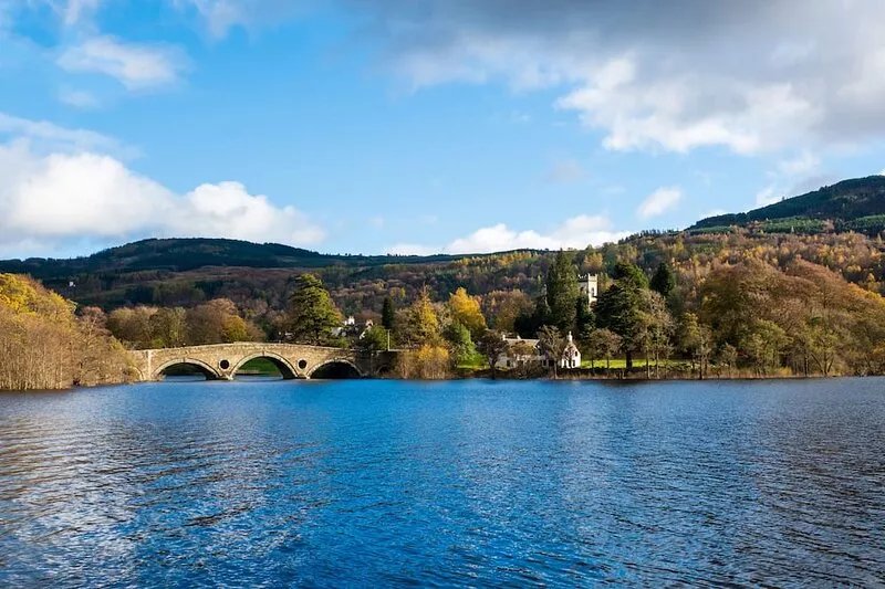 Capercaillie - sleeps 6 guests  in 3 bedrooms