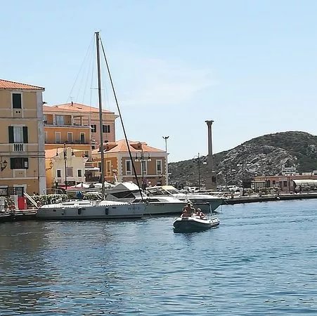 Tourist Guide di Anna Maria Mureddu