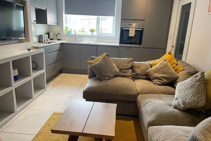 Luxury ⭐⭐⭐⭐⭐- Near Sandbanks BEACH! Netflix & WiFi