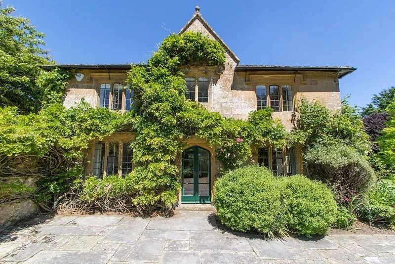 Dairy House -  a beautiful 7 bed stone house set in private parkland (sleeps 16)