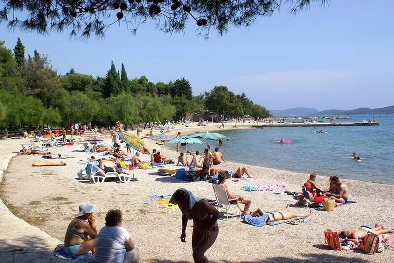 Two bedroom apartment with terrace Vodice (A-928-a)