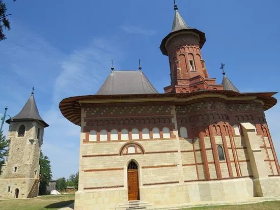 Manastirea Popauki/ Popauki Monastery