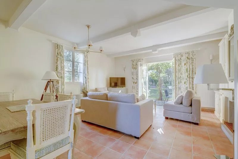 2-BEDROOM TOWNHOUSE WITH GARDEN (N°427)