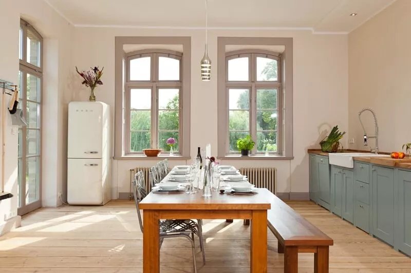Spacious and stylish in the monument to the Müritz, near the lake and golf