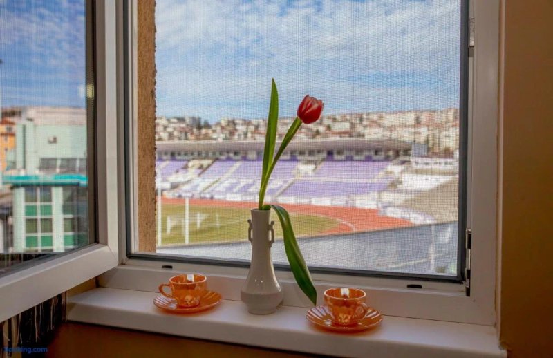 Stadium Apartments