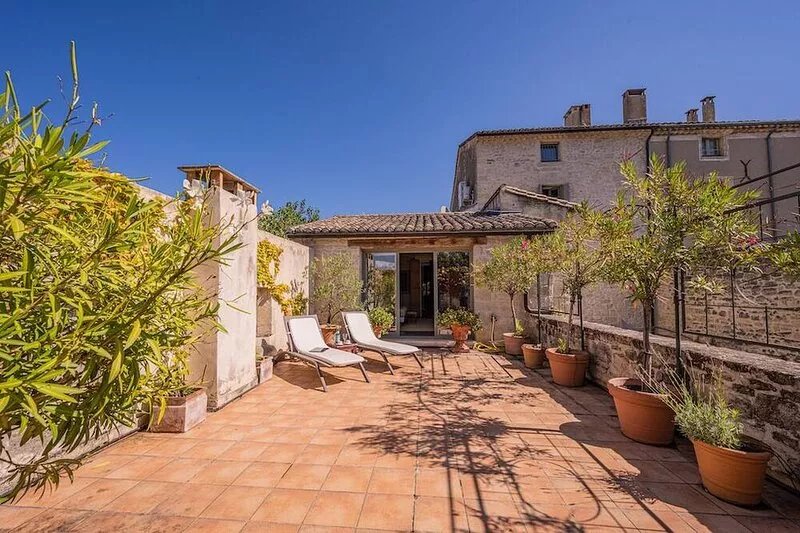 Centrally located with swimming pool, tucked away on a quiet road