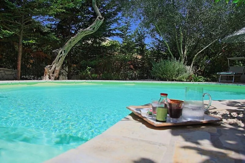 Prasini Luxury Cottage: Pool, A/C, Wi Fi, lovely gardens
