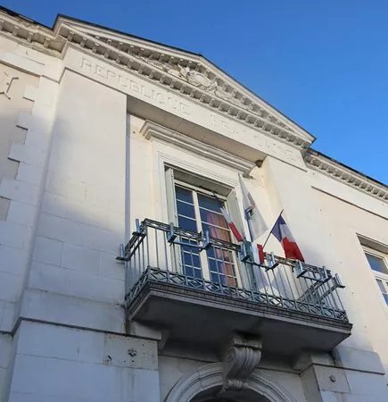 La Mairie de Brienon-sur-Armancon