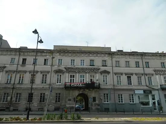 Dawny Palac Puchalskich - Dom Rodzinny Marii Konopnickiej