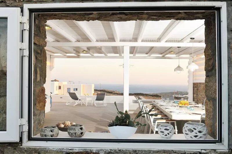 Super Paradise Villa, Sea view, Private Pool, Free Daily Maid Service.