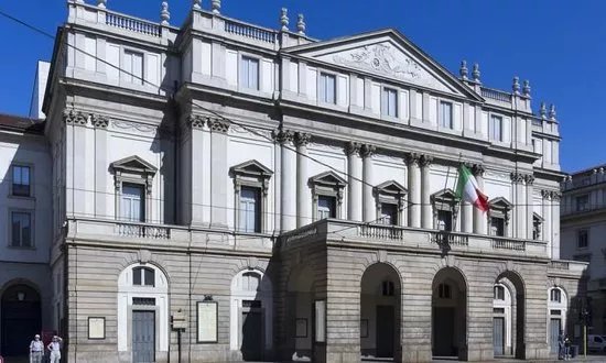 La Scala Guided Tour