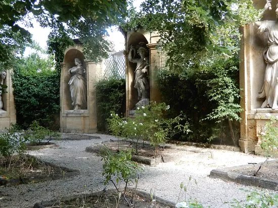 Monument Sec