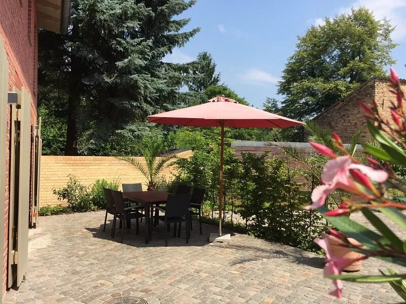 Remise in Sanssouci Park: Modern living in historic surroundings (135 square me