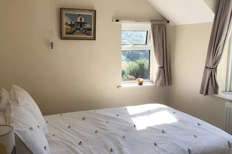 Traditional Country Cottage With Truly Amazing Views Over The River Wye