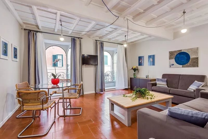 Grotta Pinta 1 | Apartment with a balcony in Campo de' Fiori!