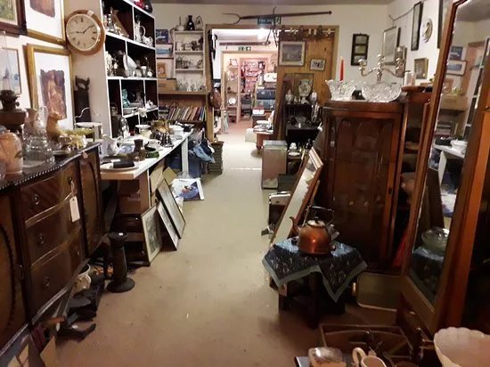 Emporium Alford