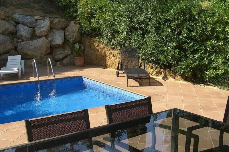 2 Bedroom villa private swimming pool free wifi