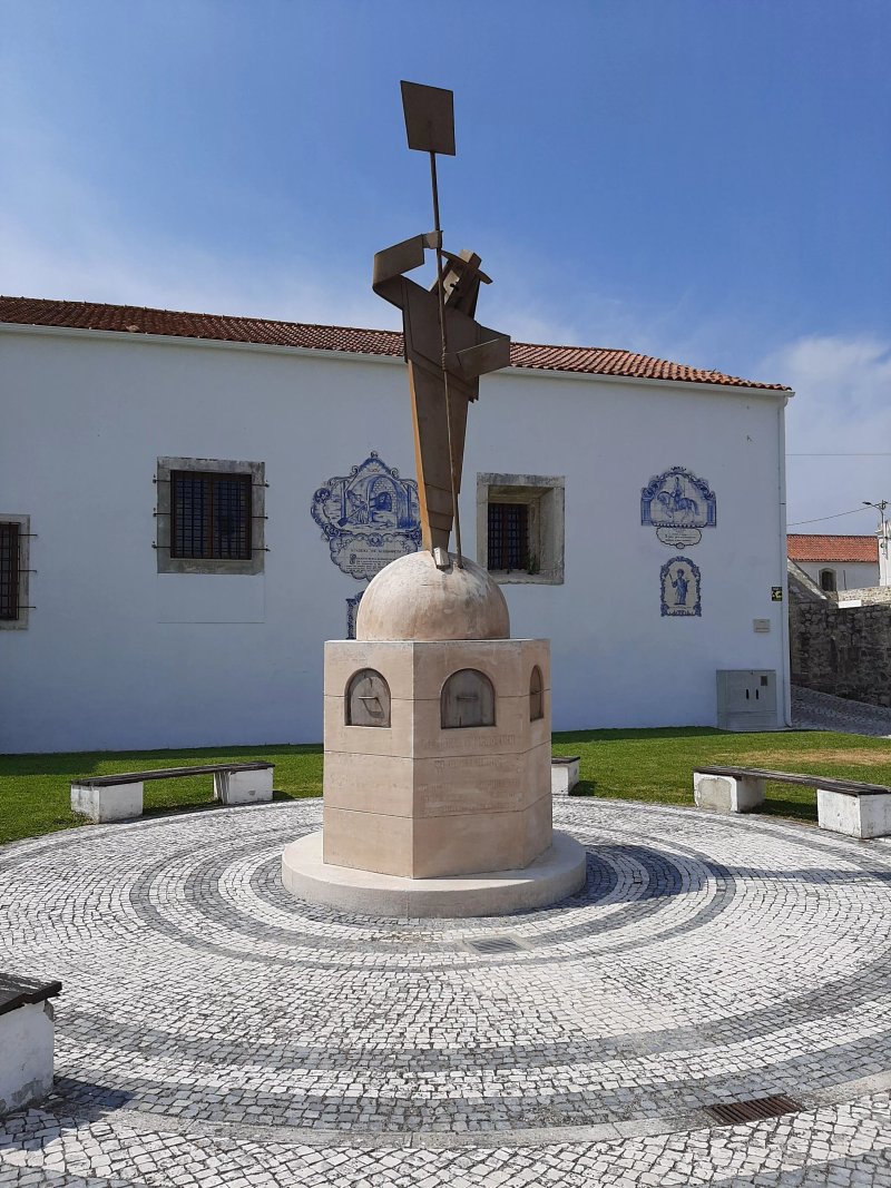 Estatua Da Padeira De Aljubarrota