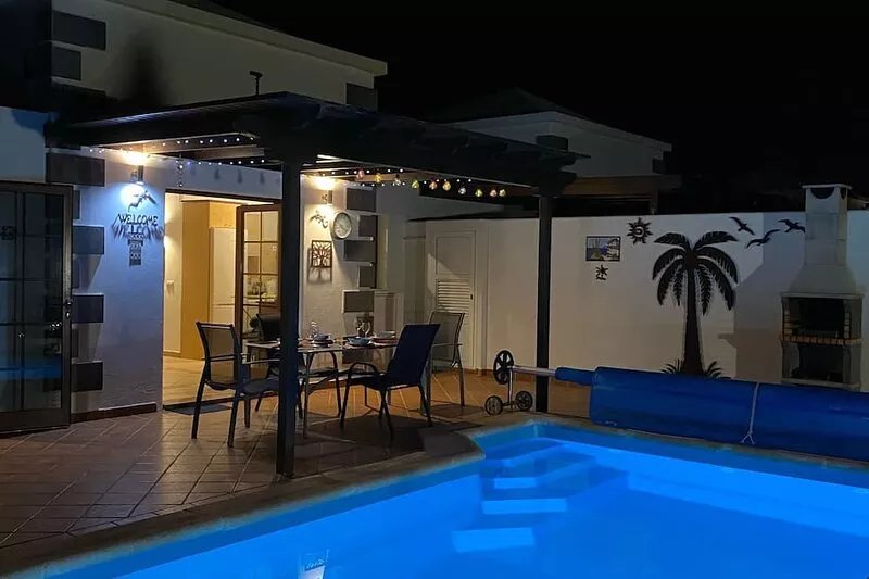Casa Del Mar, Parque Del Rey, Beautiful Villa, Private Heated Pool, WI-FI, IPTV