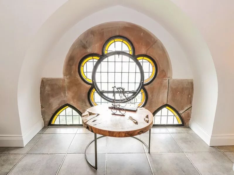 PENTHOUSE ST. MARY'S CHURCH, pet friendly in Moffat