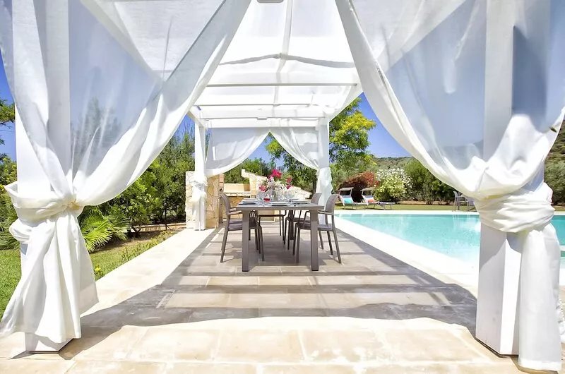 Luxury Villa Laura - new infinity pool, relax and privacy for your holidays