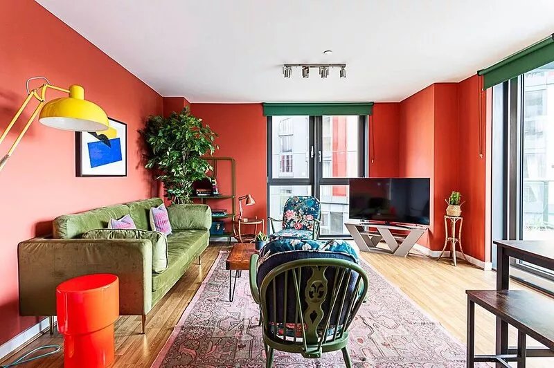 Vibrant and Modern Apartment with Canal Views