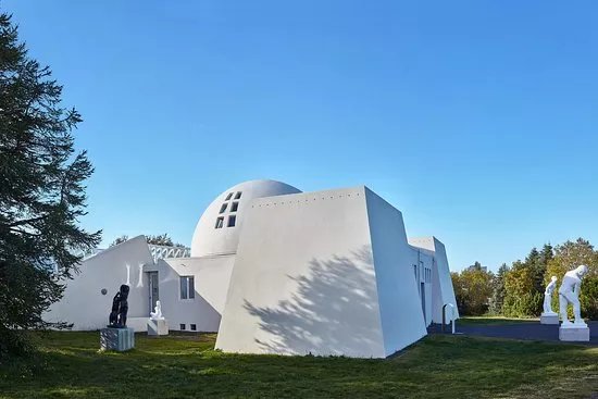 Reykjavik Art Museum - Asmundarsafn