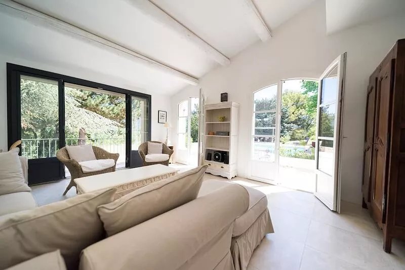 Lourmarin: Provencal bastide with mountain view & private pool
