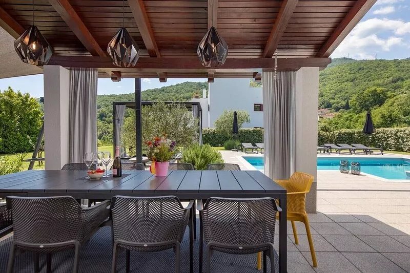 Modern Villa Sušanj***** with a heated outdoor pool near Opatija