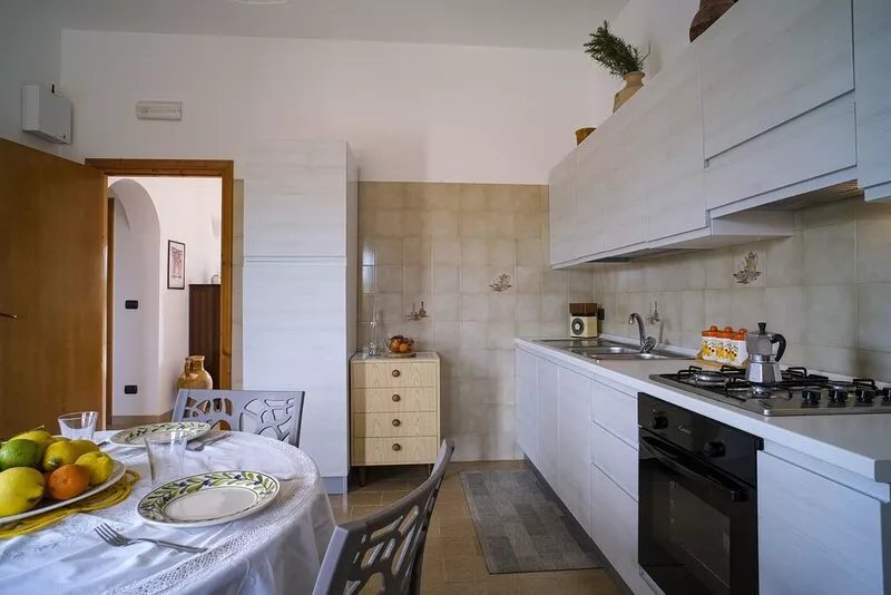 Villa in Monopoli for 4 guests near the sea.