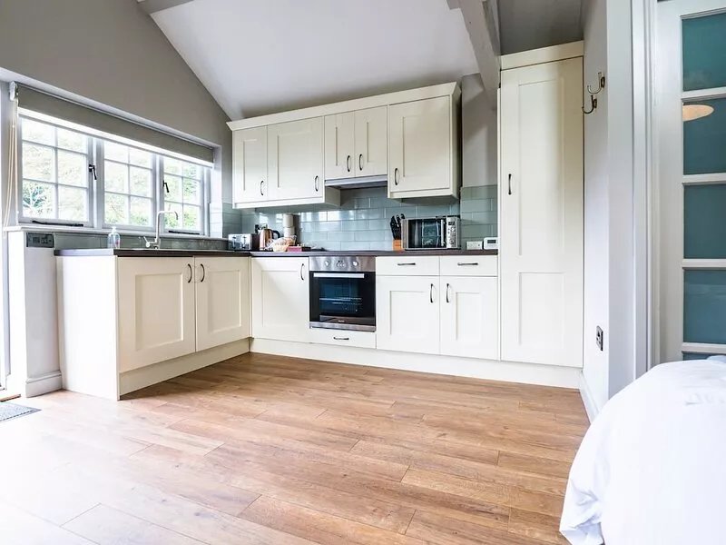 1 Bed Studio in Two Dales, Near Matlock & Bakewell