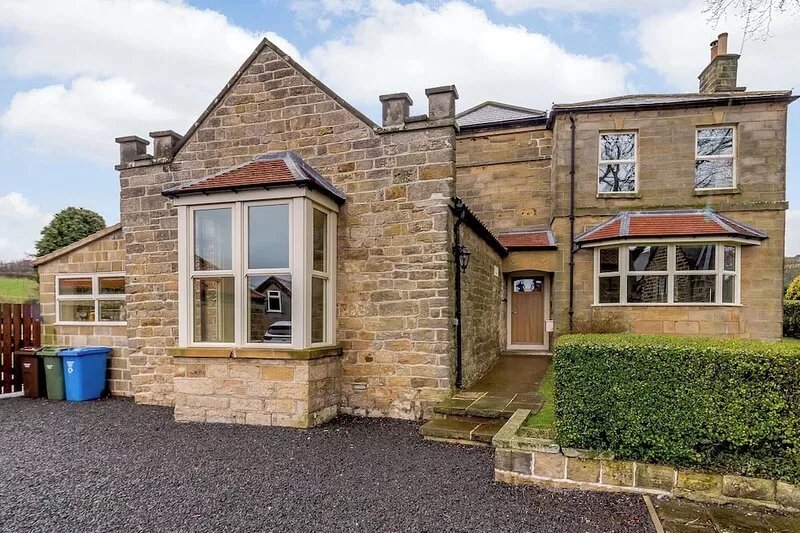 3 bedroom accommodation in Fylingthorpe