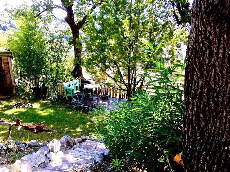 "A Home Away From Home on the French Riviera"