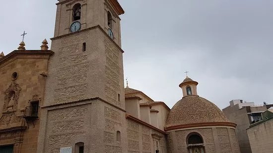Parroquia de San Lazaro obispo