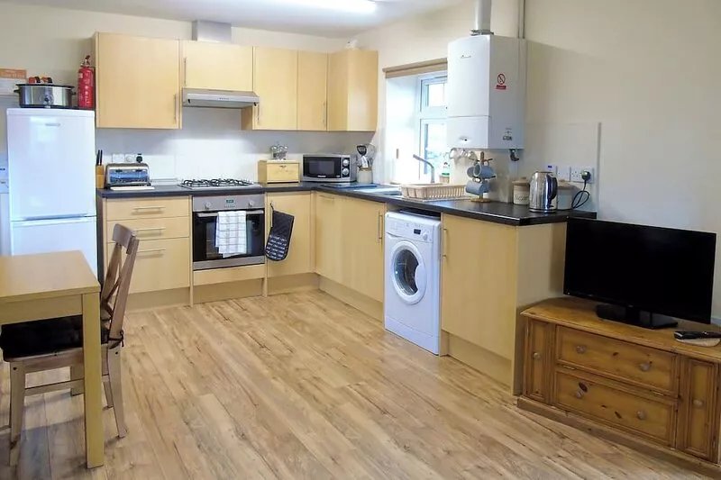 Outdoor enthusiast will love this barn conversation, with Ogwen Valley and Zip