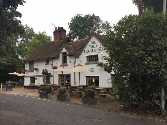 The Three Horseshoes