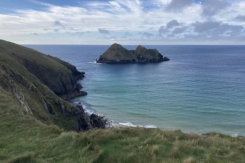 Cubert. Renovated 16th C. cottage Nr Crantock Holywell and Polly Joke beaches
