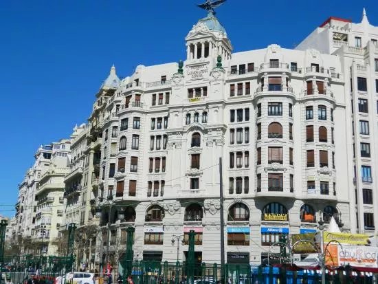 Edifici La Unio i El Fenix