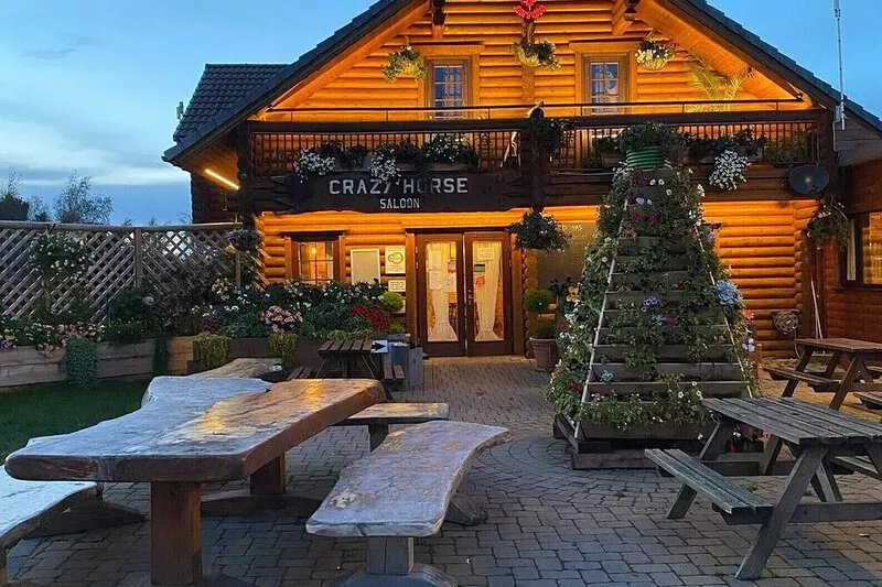 Hazel Oaks - Two Bedroom Lodge - Hot Tub!