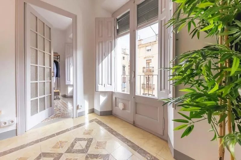 Rambla River - Holiday Apartment Rental in Girona | Bravissimo