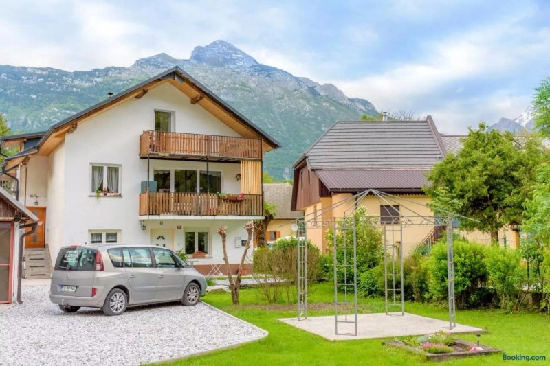 Apartmaji Slatenik