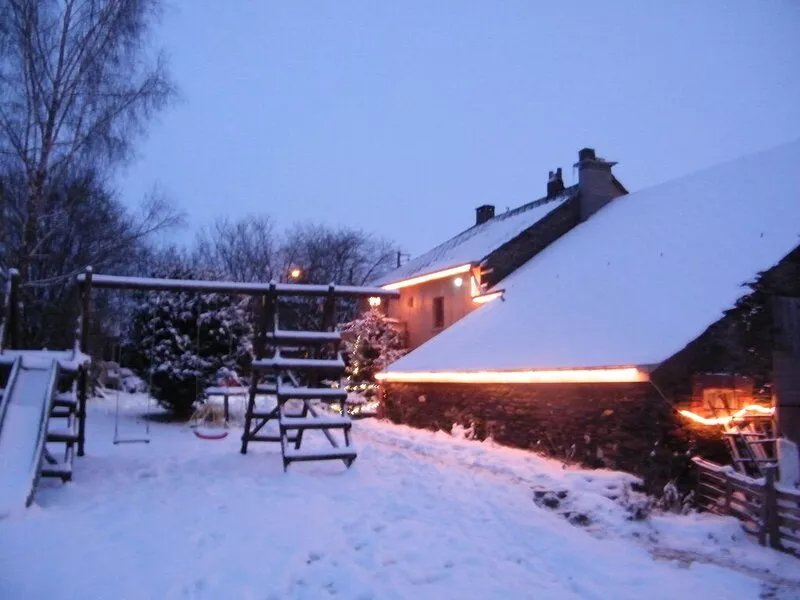 The 7-cottage Frênes The warmth of wood and stone for an authentic stay