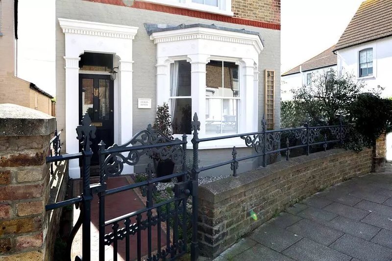 Newly Renovated Period Home in Conservation Area, Just a Short Walk to the Sea