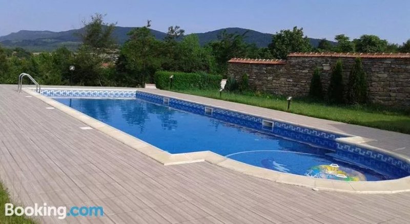 Vila Nikolina Guesthouse