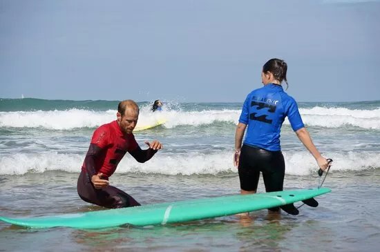 Experience Surf School (Manu Portet)