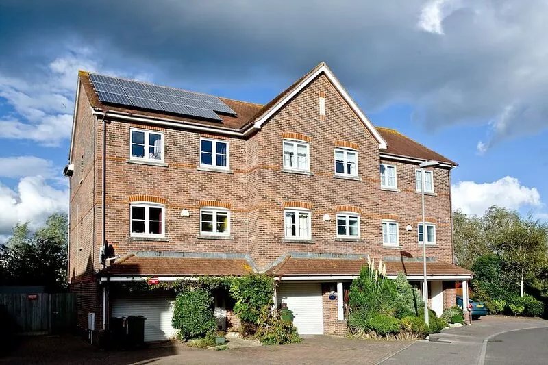 A contemporary house close to the town centre with fantastic views over