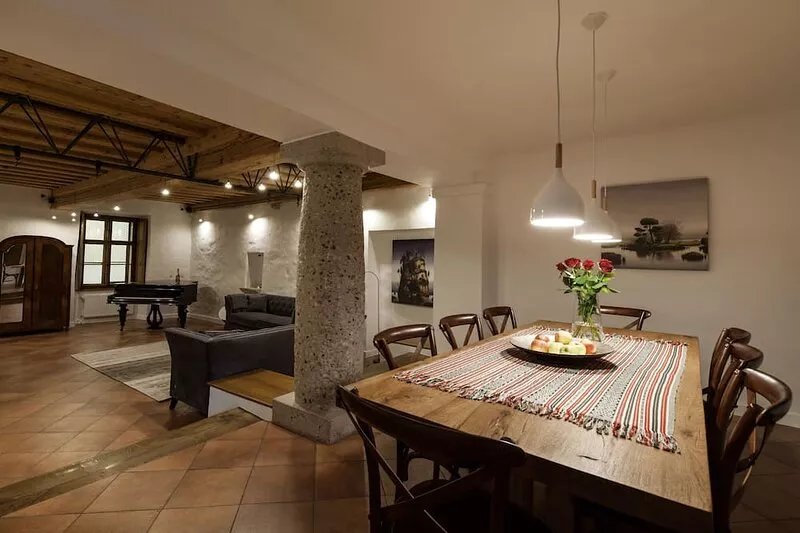 River & Castle View apartment Rose / 2-BR, 1.5-bathroom, big living&dining room
