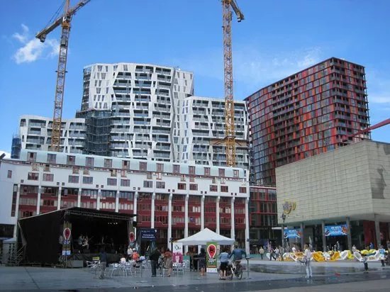 Schouwburgplein